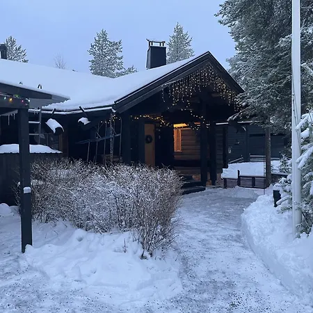 Semesterbostad Log Near Santa