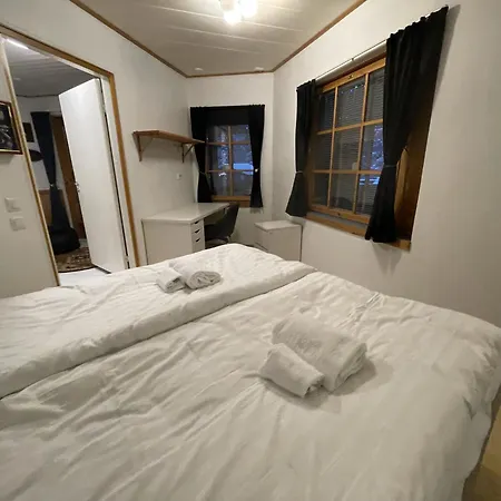 Log Near Santa Semesterbostad *