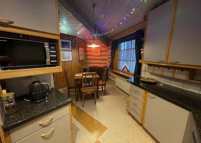 Дом отдыха Log Near Santa Рованиеми